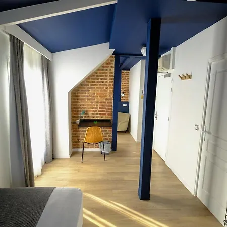 Hotel Lucien 2*