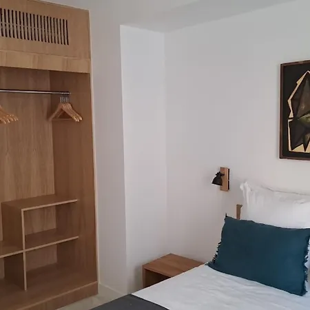 Lucien Hotel 2*