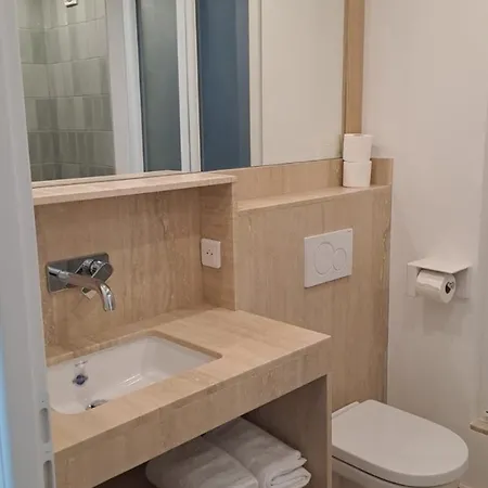 Lucien Hotel Paris