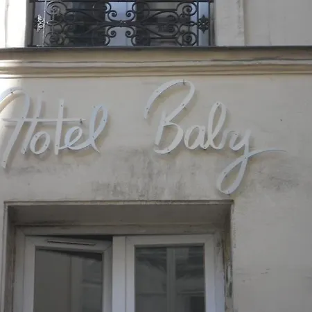 Lucien Hotel 2*